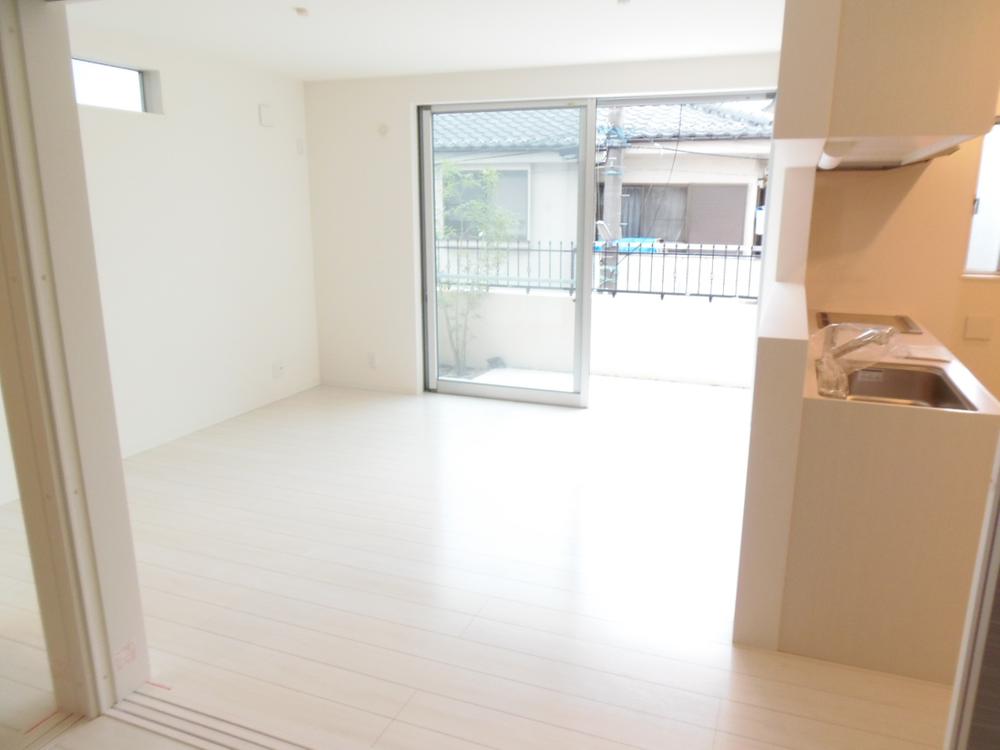 Living. Indoor (10 May 2013) Shooting