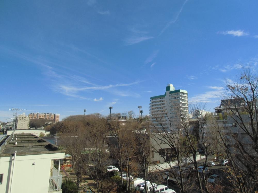 View photos from the dwelling unit.  ■ View from the lookout good local per 5 floor (12 May 2013) Shooting