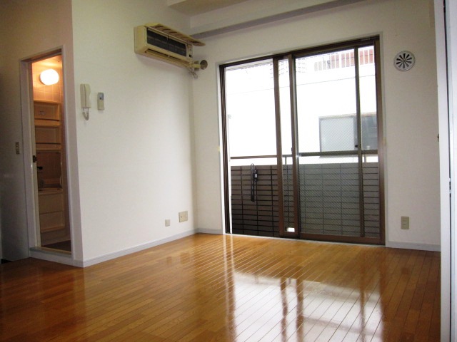 Living and room. Western style room