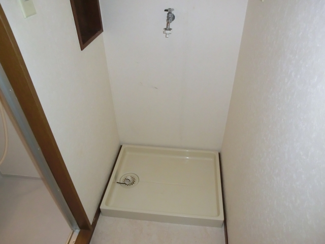 Other Equipment. Washing machine in the room ☆