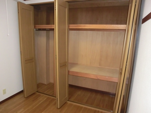 Receipt. Plenty of large storage ☆