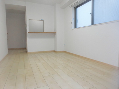 Living and room. All rooms flooring