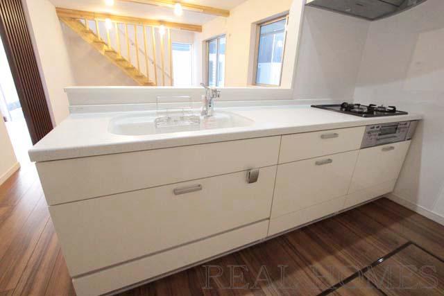 Kitchen. Indoor (12 May 2013) Shooting 1 Building