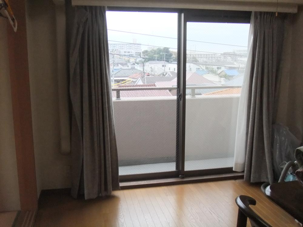 Living. Indoor living (November 2013) Shooting