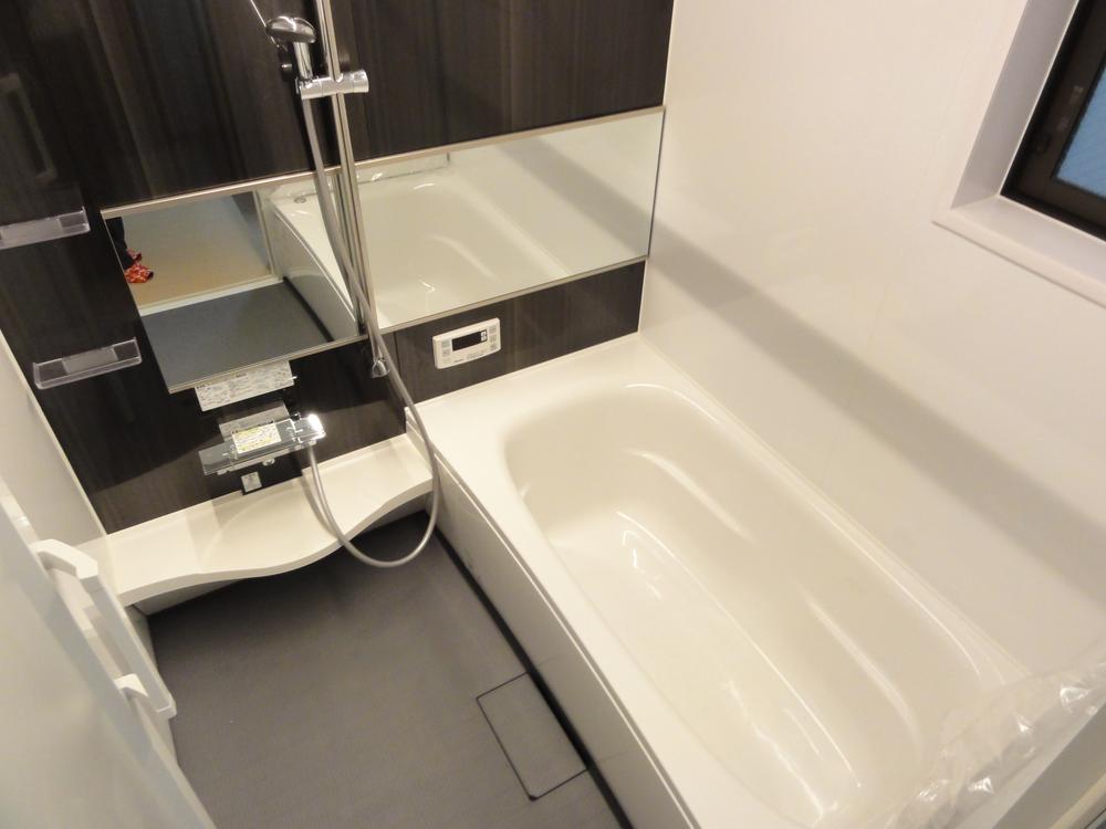 Bathroom. Building 3 bathroom