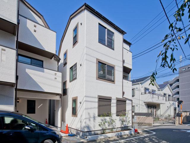 Local appearance photo. 3 Building appearance