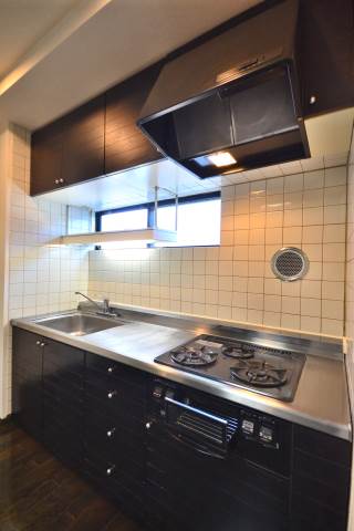 Kitchen. The photograph is an image for during renovation. (203, Room photo)