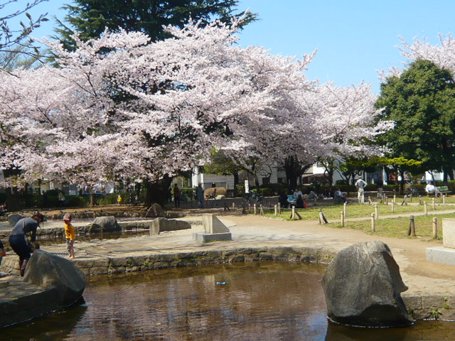 park. 281m until Itabashi Peace Park (Park)
