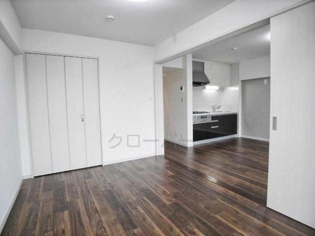 Non-living room. Living from Western-style