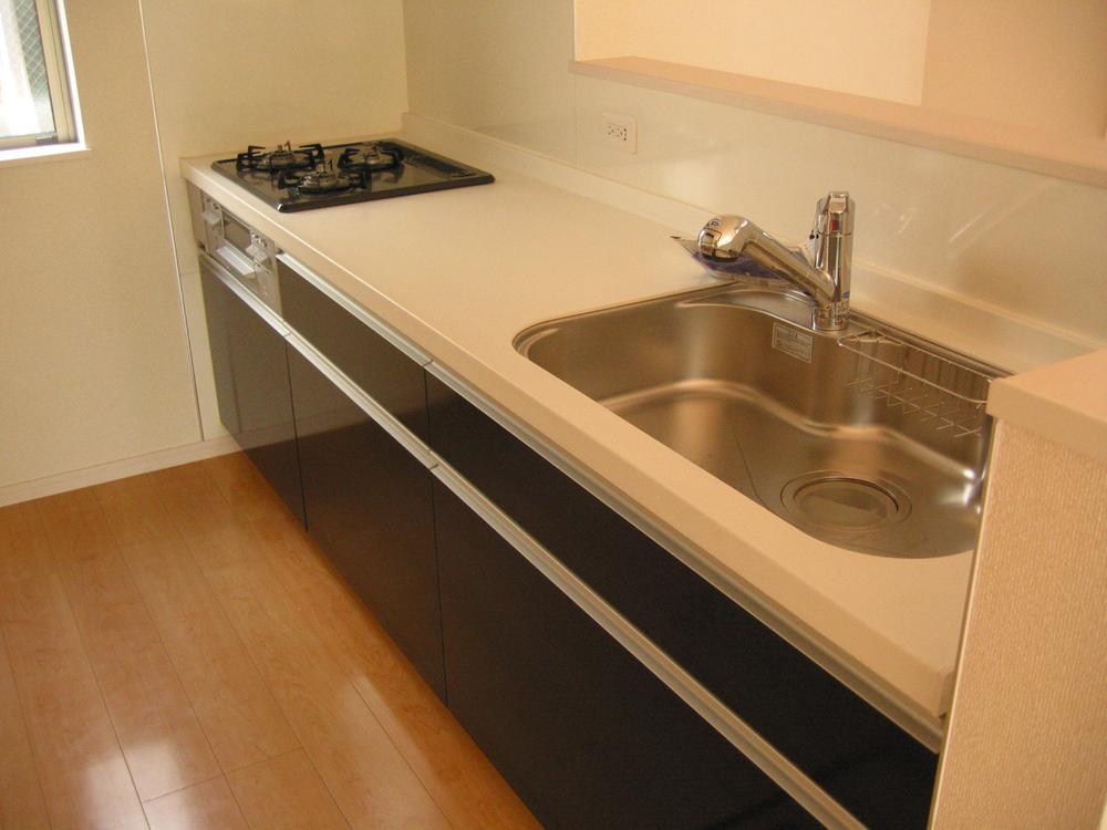 Same specifications photo (kitchen). Same specifications