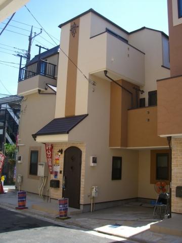 Local appearance photo