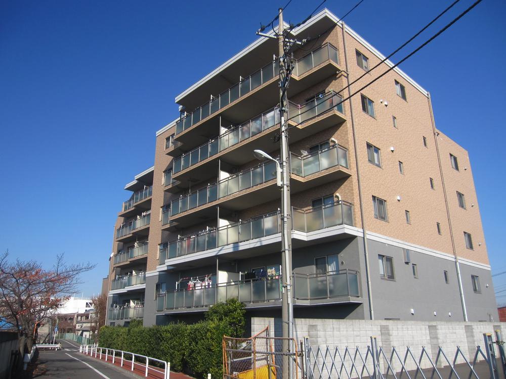 Local appearance photo