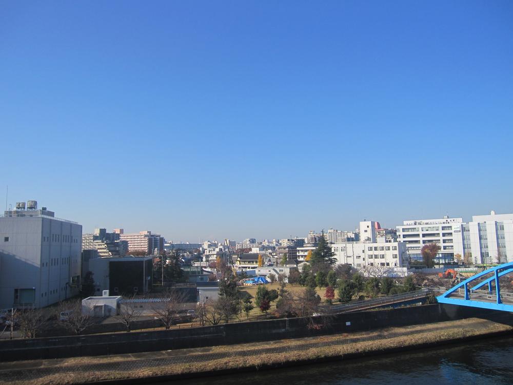 View photos from the dwelling unit