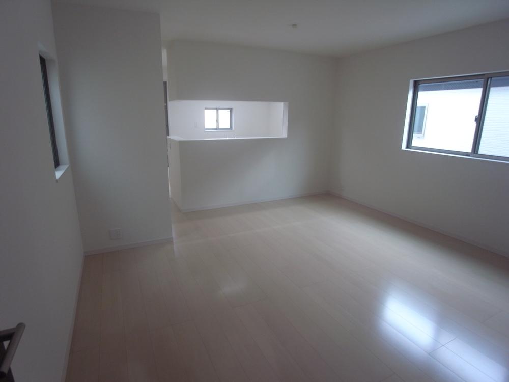 Living. Indoor (11 May 2013) Shooting