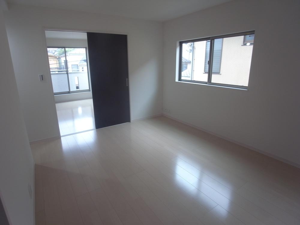 Living. Indoor (11 May 2013) Shooting