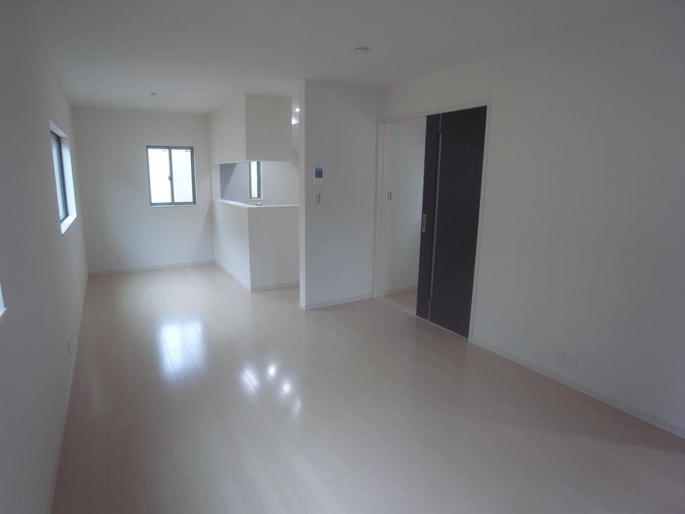 Living. Indoor (11 May 2013) Shooting