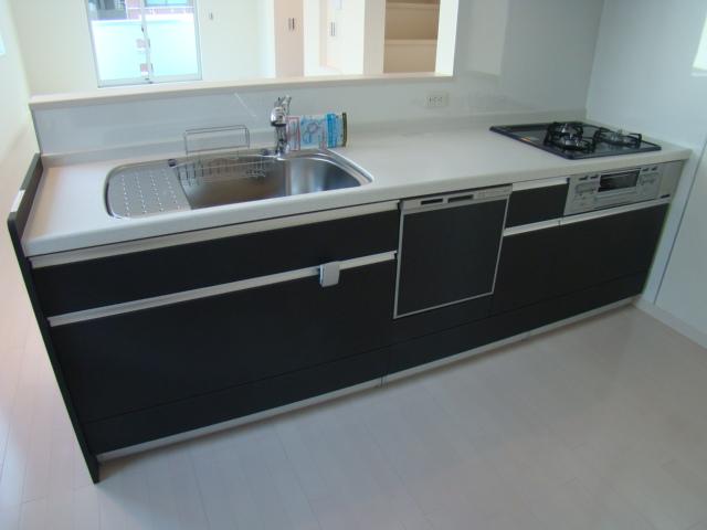 Same specifications photo (kitchen). Same specifications