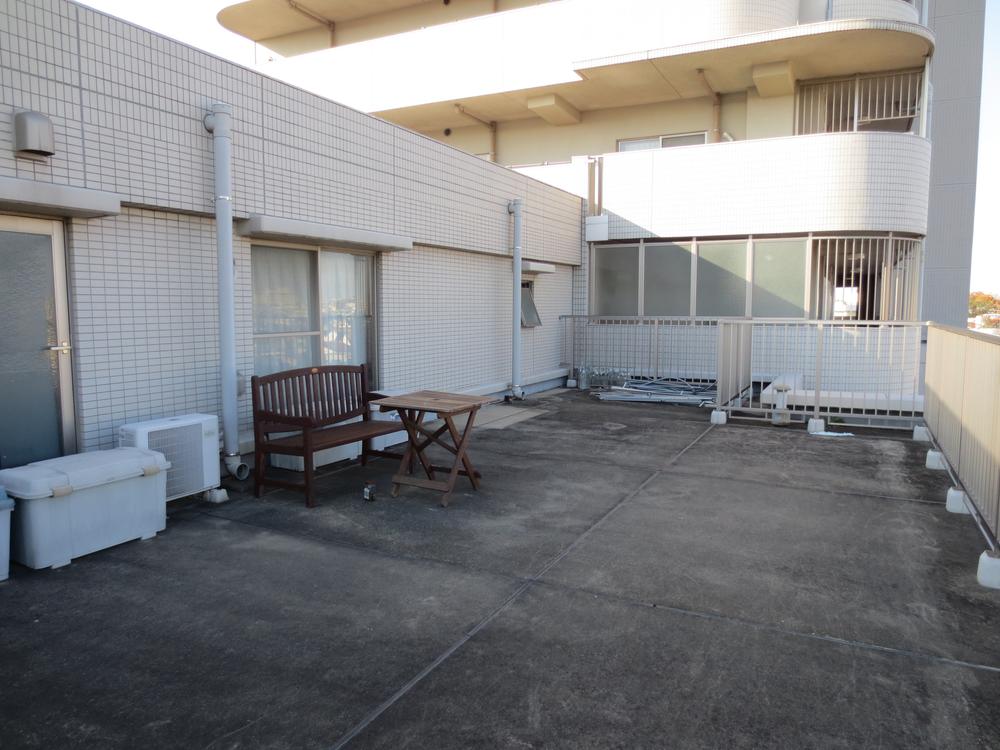 Balcony. View from the site (November 2013) Shooting