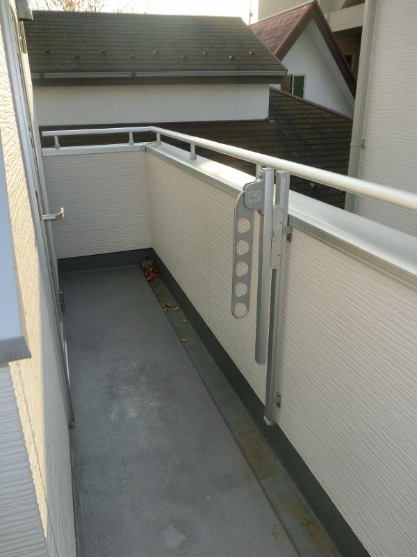 Balcony. Local (25 November 29) shooting