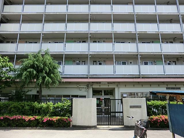 kindergarten ・ Nursery. Sakashita 283m until Third Street Nursery School