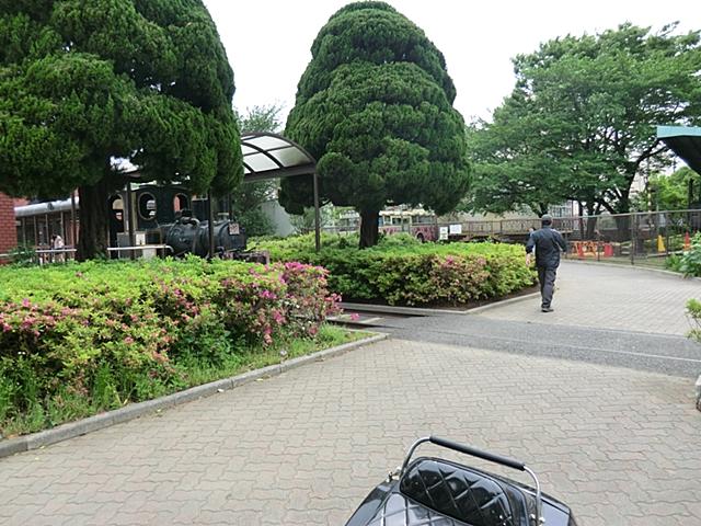 park. 972m until Johoku park