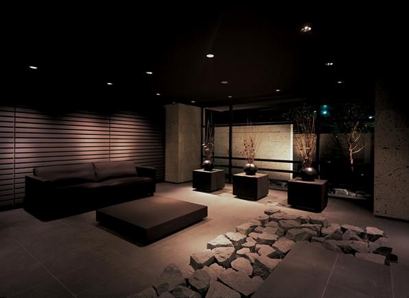 Entrance. ☆ Louver tile ・ Entrance decorated with Oya is like a museum, Produce a space suitable word lust ☆