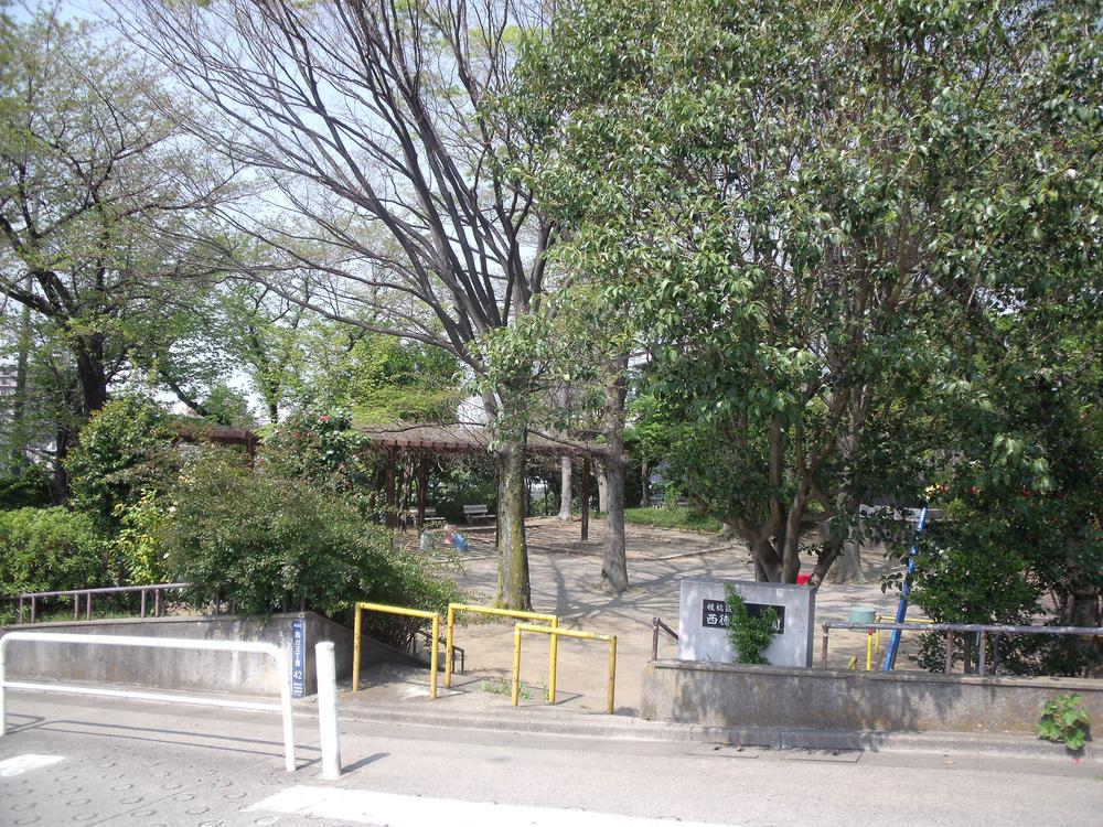 park. NishiIsaodai 123m up to 2 park