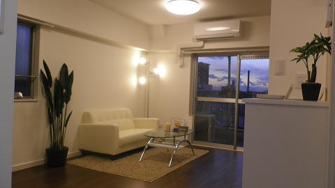 Living. Indoor (11 May 2013) Shooting  ☆ Air-conditioned  ☆ Closet Yes