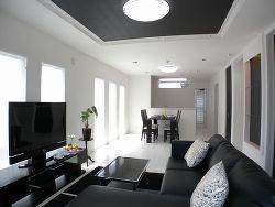 Living. Local (11 May 2013) Shooting