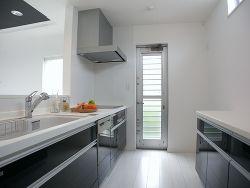 Kitchen. Local (11 May 2013) Shooting