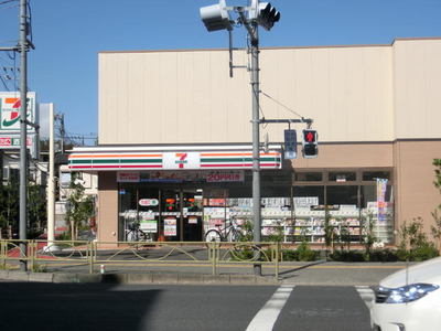 Convenience store. 152m to Seven-Eleven (convenience store)