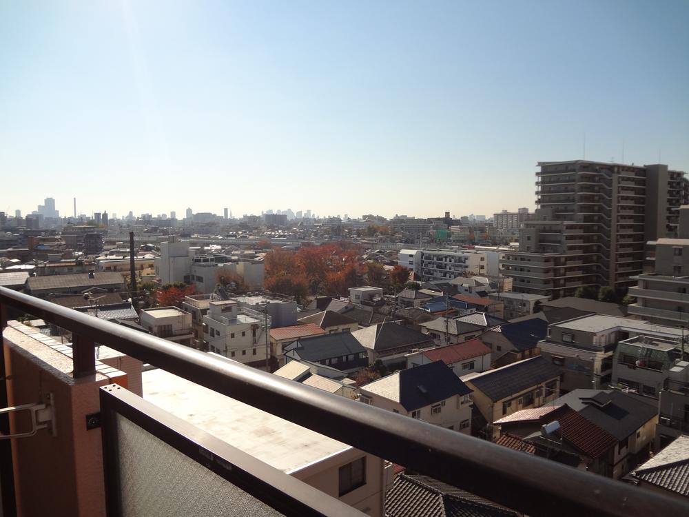 View photos from the dwelling unit. South (November 2013) Shooting