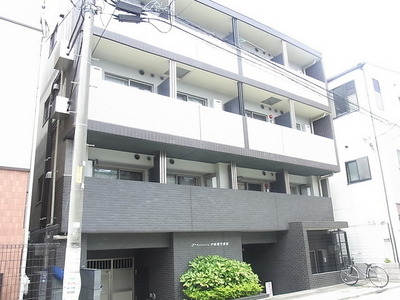 Building appearance. Reinforced concrete apartment