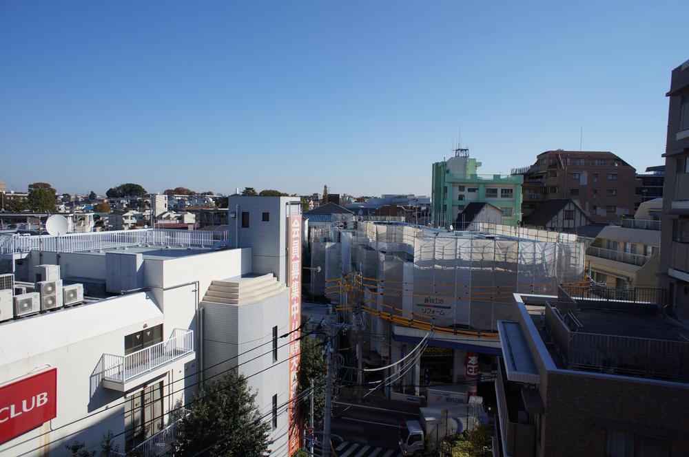 View photos from the dwelling unit