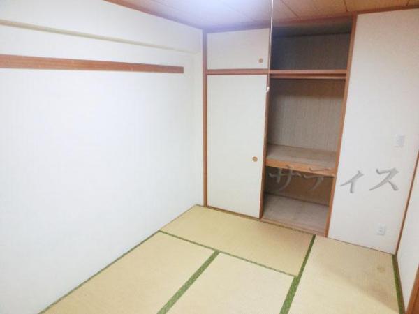 Non-living room. Japanese style room
