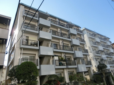 Building appearance. Reinforced Concrete