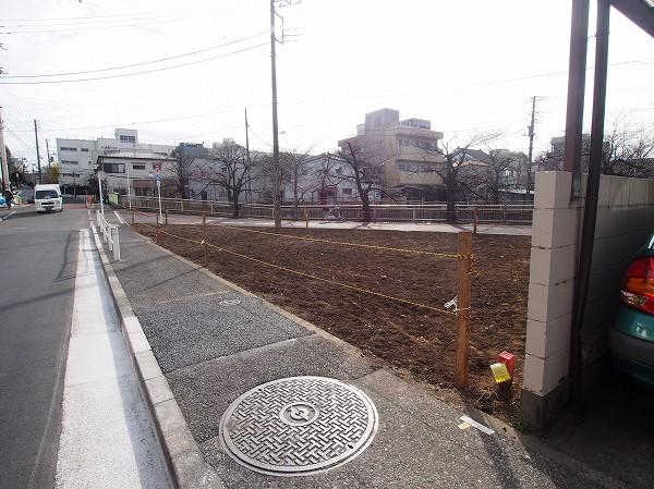 Local land photo. Local (12 May 2013) Shooting