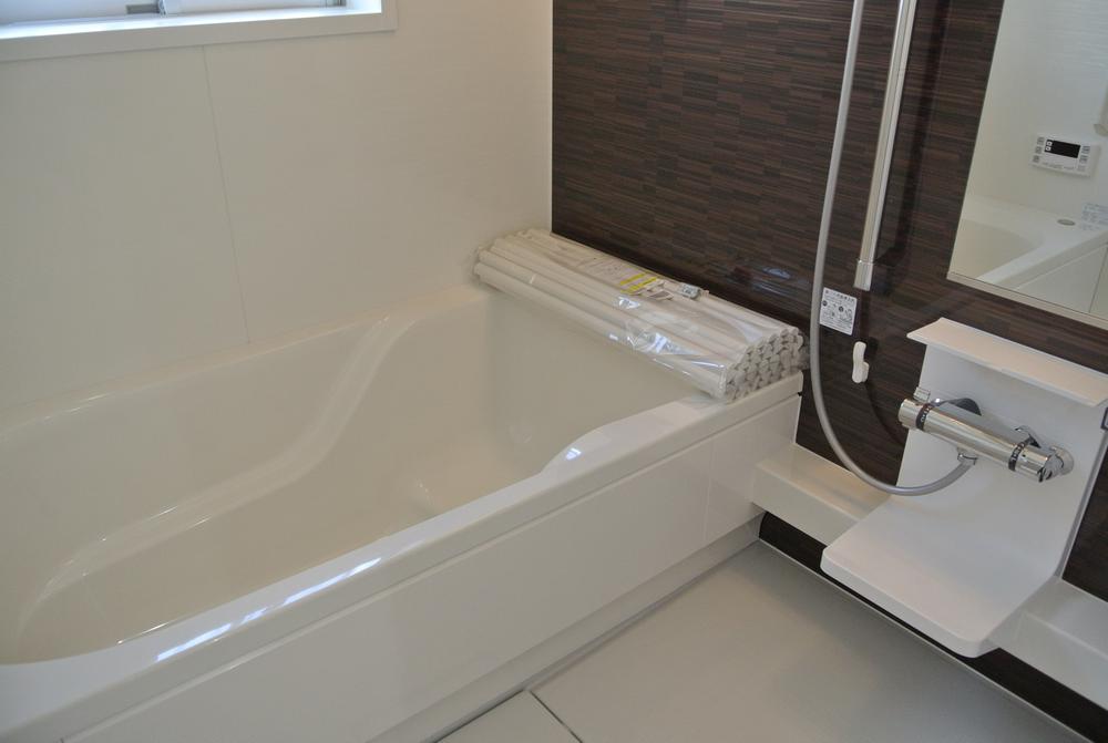 Same specifications photo (bathroom). Same specifications