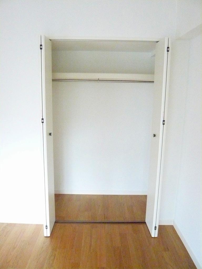 Receipt. Indoor (11 May 2013) Shooting