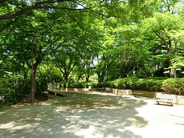 park. 230m until Higurashi board park