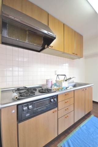 Kitchen. Photo another room