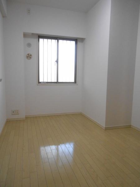 Non-living room. ◎ west 5 Pledge Western-style