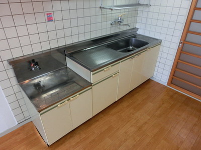 Kitchen. 2-neck Gasukitchin