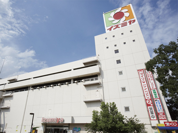 Surrounding environment. La ・ Folia (Izumiya Itabashi shop) (about 470m / 6-minute walk)