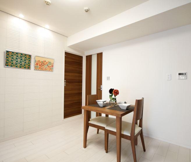 Living. Weekday of your tour is also available ☆ Please feel free to contact us please visit on the day