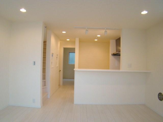 Living. Indoor (June 2013) Shooting