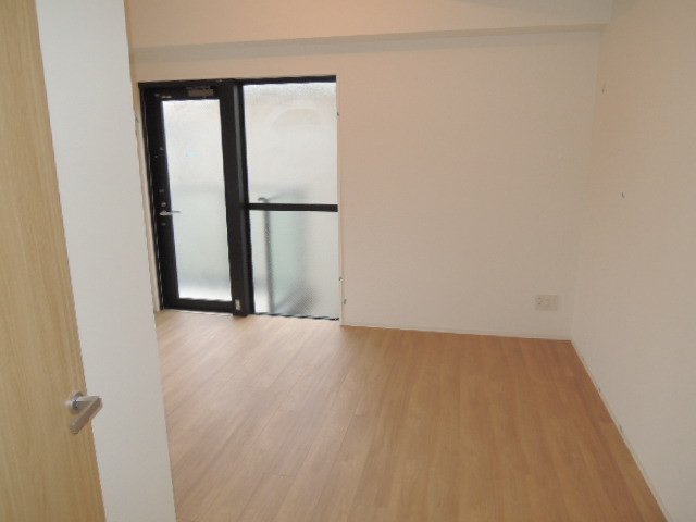 Other room space. It is finally nearing completion. 