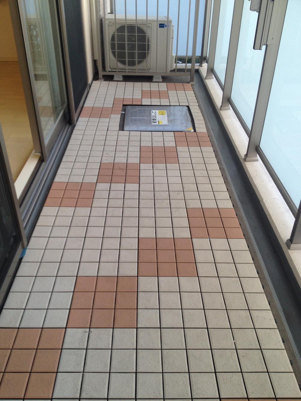 Balcony. Balcony of tiled (December 2013) Shooting