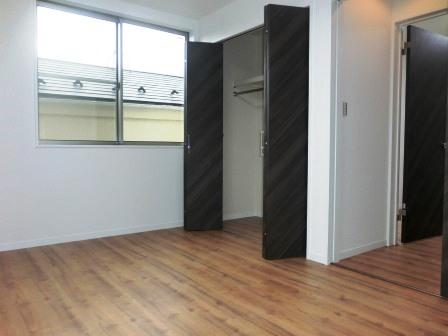 Non-living room. 25 December 20 Shooting