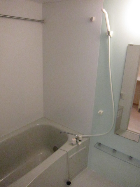 Bath. Reheating ・ Bathroom Dryer